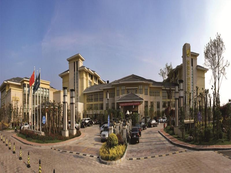 New Century Grand Hotel Kaifeng Bagian luar foto