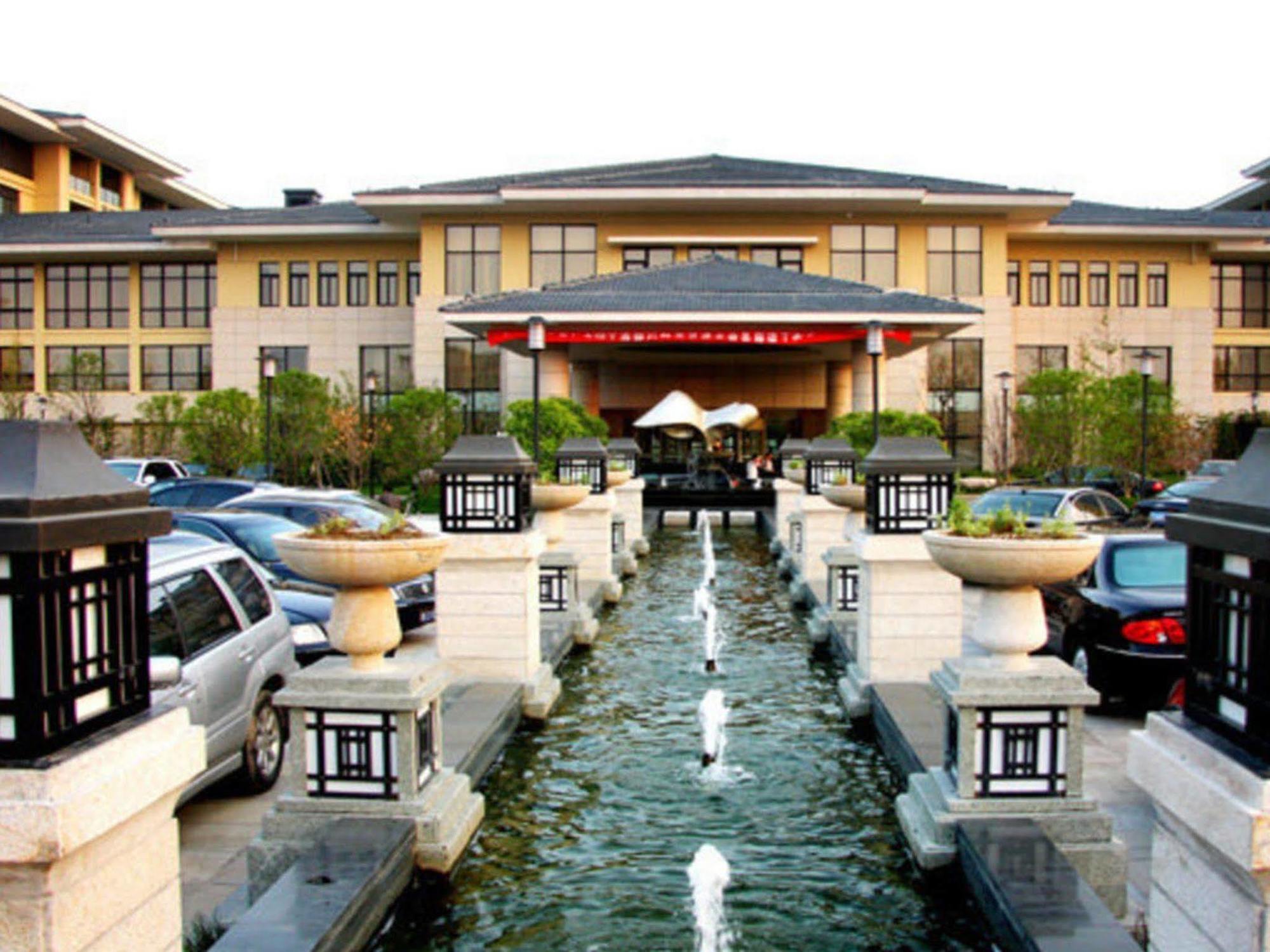 New Century Grand Hotel Kaifeng Bagian luar foto